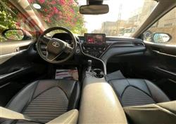 تۆیۆتا کامری